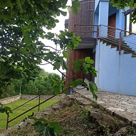 La Terrazza Delle Noci - Agrituristico Farm stay *