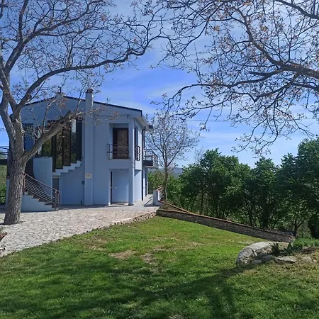 La Terrazza Delle Noci - Agrituristico ファームステイ *