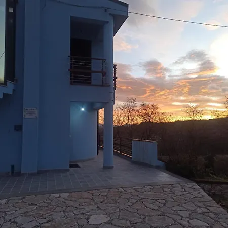 La Terrazza Delle Noci - Agrituristico